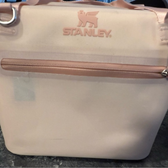 Stanley Blush Pink Lunch Bag Cooler - Picture 1 of 5